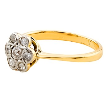 18ct Gold Diamond Cluster Ring Size K